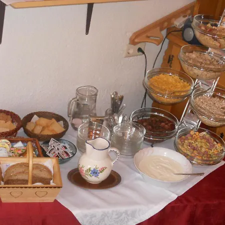 Гостевой дом Haus Zur Linde 3*