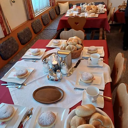 Guest house Haus Zur Linde