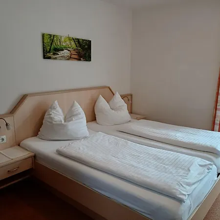 Haus Zur Linde 3*