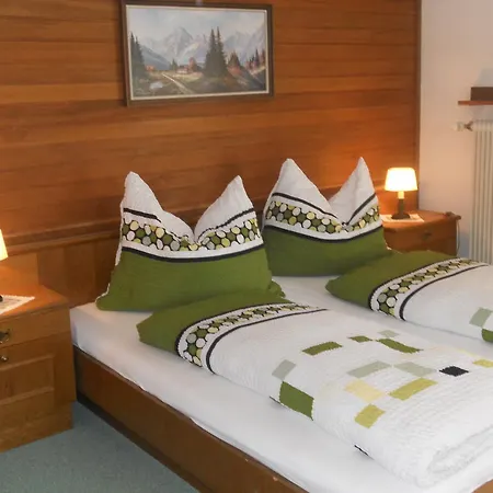 Haus Zur Linde Ваграйн